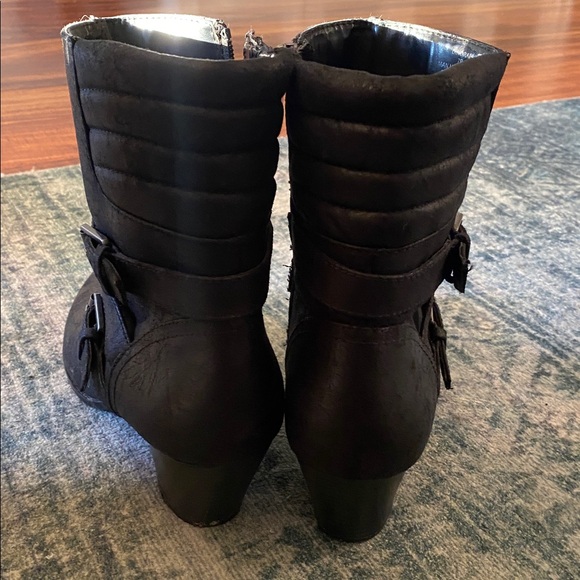 Black Boots - Picture 10 of 10